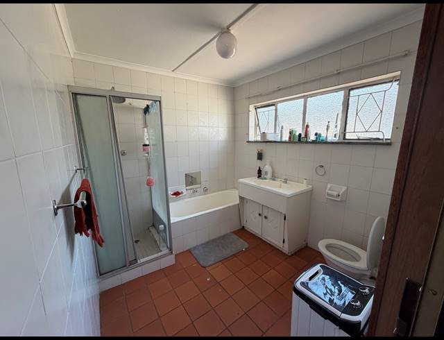 4 BEDROOM HOUSE FOR SALE IN BRENTHURST